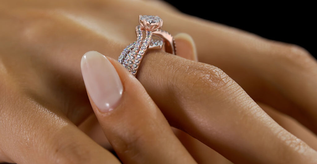 pave diamond rings