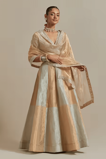 The Year-End Wedding Edit: What Brides Are Choosing This Season
